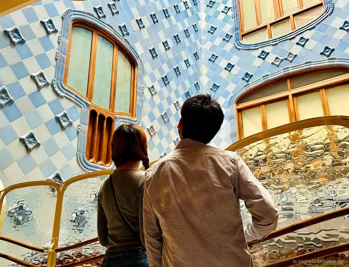 Facciata di Casa Batlló inclusa nel biglietto Sagrada Familia e case di Gaudí