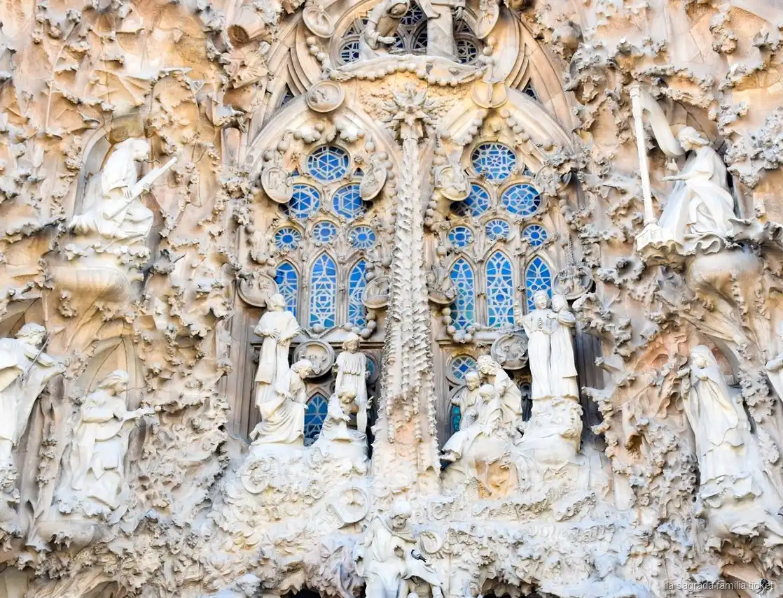 Aufzugeingang für die Sagrada Familia Turmtour